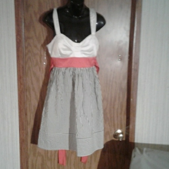 Judy Kristopher strap Dress Junior size 11 (K) - Picture 3 of 4